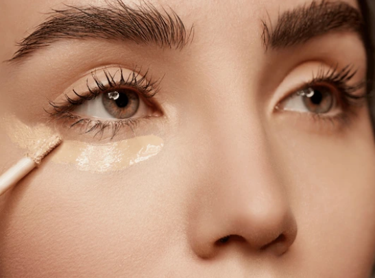 MAC Studio Waterweight Concealer – كونسيلر خفيف الوزن من ماك