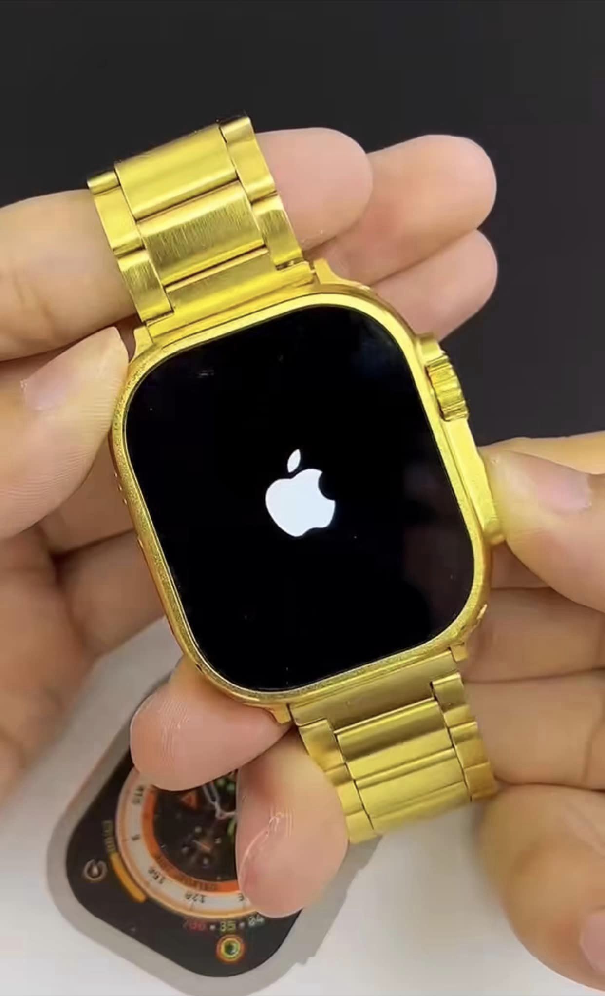 ⌚ 7 in 1 Ultra Gold Smart Watch – ساعة ذكية فاخرة متعددة المزايا
